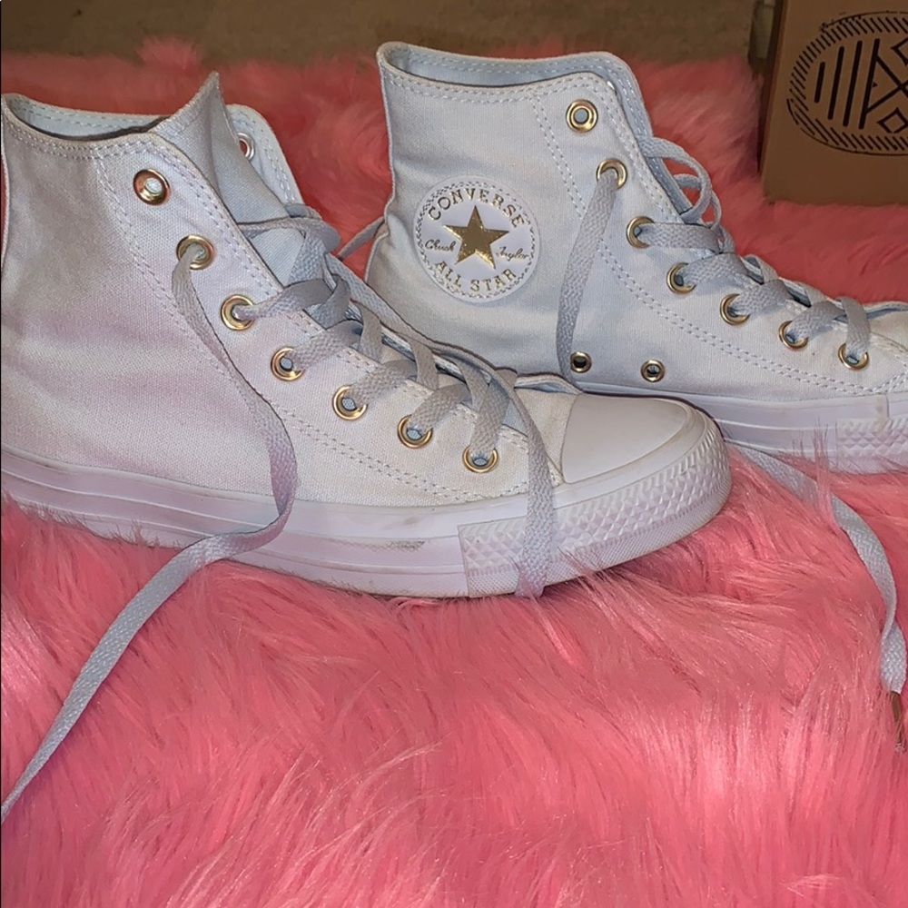 Converse High Tops✨